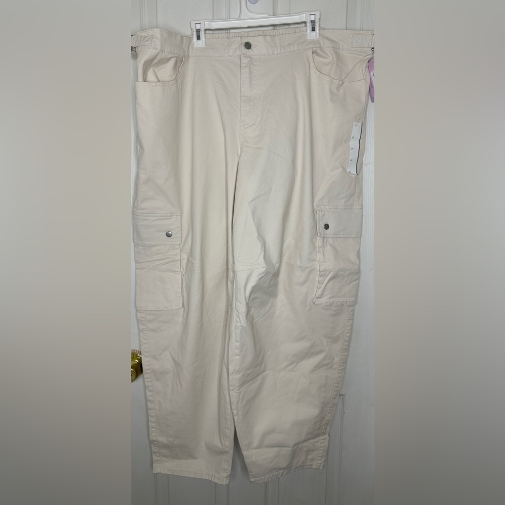 Women’s Beige Cargo Pants - Cream Utility Style